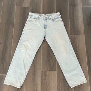 Harlow Light Blue Straight-Leg Jeans